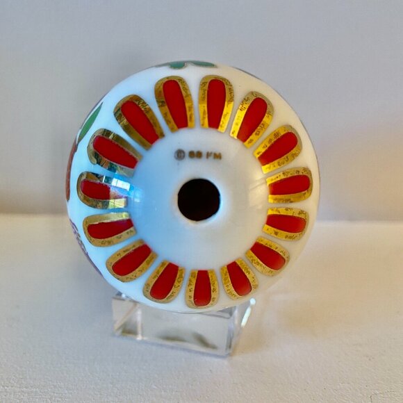 Satsuma Vintage Porcelain Floral and Gold Egg - Picture 4 of 5